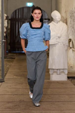 8/27 | OpéraSPORT Fall 2025 | Photo: James Cochrane | Courtesy of Copenhagen Fashion Week OpéraSPORT Fall 2025 | Photo: James Cochrane | Courtesy of Copenhagen Fashion Week