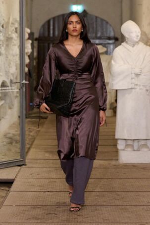 9/27 | OpéraSPORT Fall 2025 | Photo: James Cochrane | Courtesy of Copenhagen Fashion Week OpéraSPORT Fall 2025 | Photo: James Cochrane | Courtesy of Copenhagen Fashion Week
