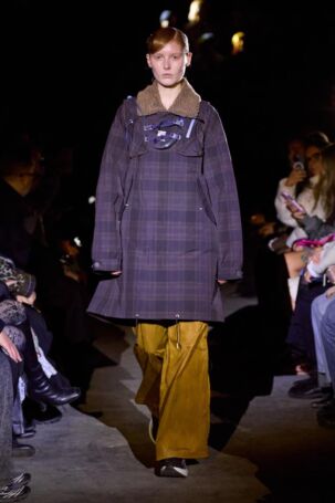 7/24 | Rolf Ekroth Fall 2025 | Photo: James Cochrane | Courtesy of Copenhagen Fashion Week Rolf Ekroth Fall 2025 | Photo: James Cochrane | Courtesy of Copenhagen Fashion Week