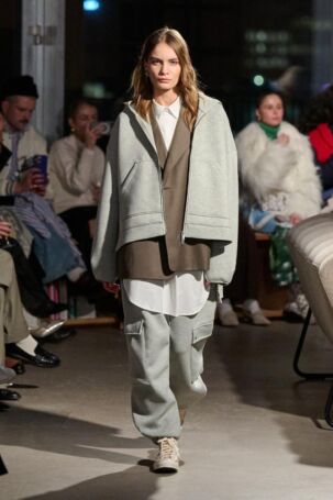 1/20 | STEL Fall 2025 | Photo: James Cochrane | Courtesy of Copenhagen Fashion Week STEL Fall 2025 | Photo: James Cochrane | Courtesy of Copenhagen Fashion Week