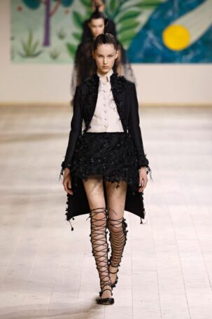 1/69 | Dior Spring 2025 Haute Couture | Photo: NOWFASHION.com Dior Spring 2025 Haute Couture | Photo: NOWFASHION.com
