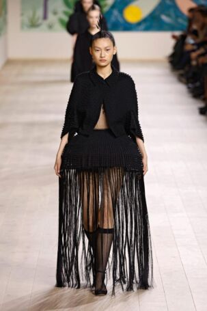 5/69 | Dior Spring 2025 Haute Couture | Photo: NOWFASHION.com Dior Spring 2025 Haute Couture | Photo: NOWFASHION.com