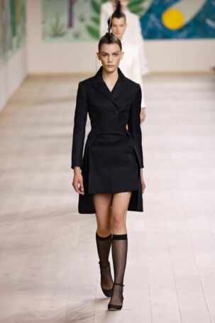 9/69 | Dior Spring 2025 Haute Couture | Photo: NOWFASHION.com Dior Spring 2025 Haute Couture | Photo: NOWFASHION.com