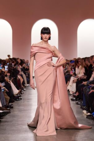 3/59 | Elie Saab | Spring 2025 Haute Couture | Courtesy of Elie Saab Elie Saab | Spring 2025 Haute Couture | Courtesy of Elie Saab