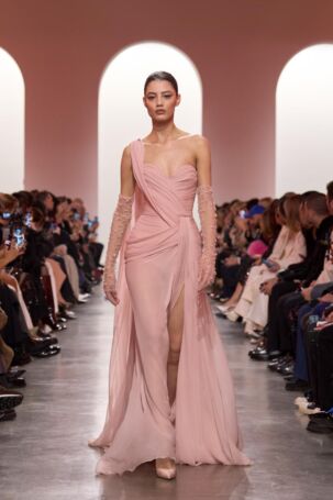 7/59 | Elie Saab | Spring 2025 Haute Couture | Courtesy of Elie Saab Elie Saab | Spring 2025 Haute Couture | Courtesy of Elie Saab