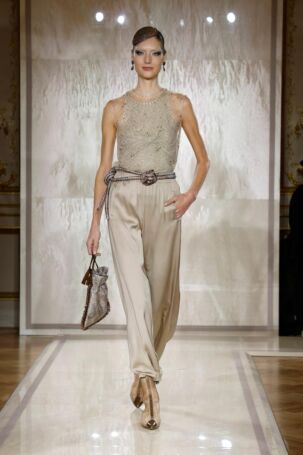 8/94 | Giorgio Armani Privé Spring 2025 Haute Couture | Photo: NOWFASHION.com Giorgio Armani Privé Spring 2025 Haute Couture | Photo: NOWFASHION.com