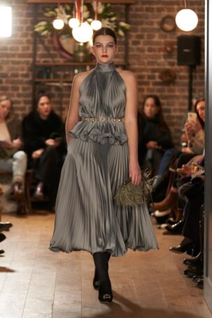 10/27 | Julie de Libran | Spring 2025 Haute Couture | Courtesy of Julie de Libran Julie de Libran | Spring 2025 Haute Couture | Courtesy of Julie de Libran