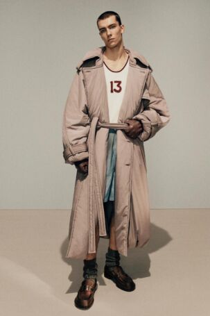 9/24 | Acne Studios | Fall 2025 Menswear | Courtesy of Acne Studios Acne Studios | Fall 2025 Menswear | Courtesy of Acne Studios