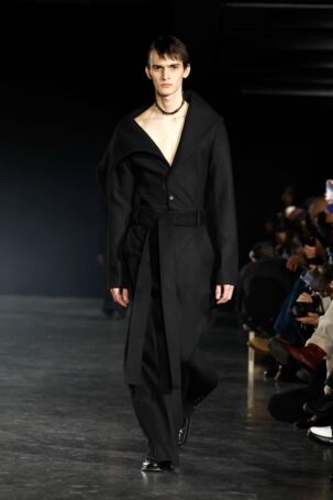 7/41 | EGONLAB Fall 2025 Menswear | Photo: NOWFASHION.com EGONLAB Fall 2025 Menswear | Photo: NOWFASHION.com