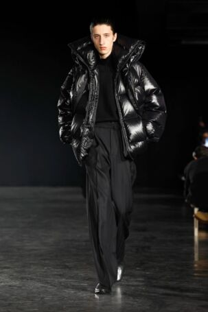 11/41 | EGONLAB Fall 2025 Menswear | Photo: NOWFASHION.com EGONLAB Fall 2025 Menswear | Photo: NOWFASHION.com