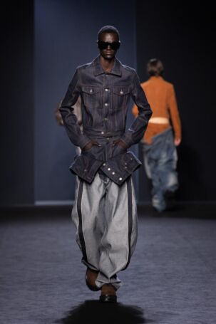 9/38 | Juun.J | Fall 2025 Menswear | Courtesy of Juun.J Juun.J | Fall 2025 Menswear | Courtesy of Juun.J