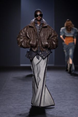 10/38 | Juun.J | Fall 2025 Menswear | Courtesy of Juun.J Juun.J | Fall 2025 Menswear | Courtesy of Juun.J