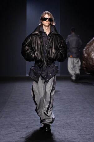 11/38 | Juun.J | Fall 2025 Menswear | Courtesy of Juun.J Juun.J | Fall 2025 Menswear | Courtesy of Juun.J
