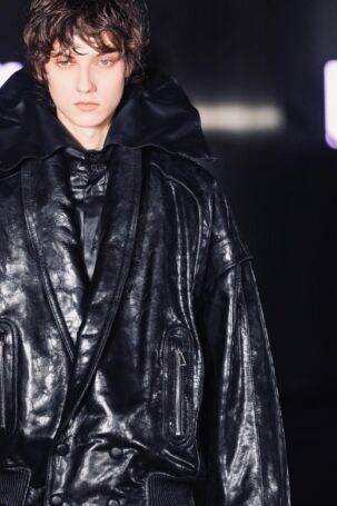 4/28 | Details at SONGZIO | Fall 2025 Menswear | Courtesy of SONGZIO Details at SONGZIO | Fall 2025 Menswear | Courtesy of SONGZIO