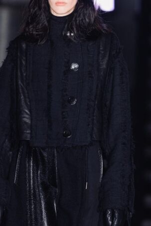 8/28 | Details at SONGZIO | Fall 2025 Menswear | Courtesy of SONGZIO Details at SONGZIO | Fall 2025 Menswear | Courtesy of SONGZIO