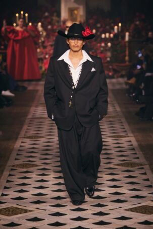 3/62 | Willy Chavarria Fall 2025 Menswear | Photo: Selwyn Tungol | Courtesy of: Willy Chavarria Willy Chavarria Fall 2025 Menswear | Photo: Selwyn Tungol | Courtesy of: Willy Chavarria