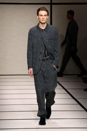 6/111 | Giorgio Armani Fall 2025 Menswear | Photo: NOWFASHION.com Giorgio Armani Fall 2025 Menswear | Photo: NOWFASHION.com