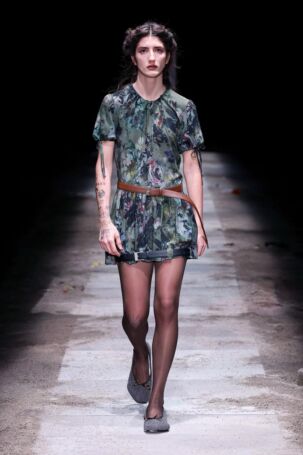 3/35 | Magliano Fall 2025 Menswear | Photo: NOWFASHION.com Magliano Fall 2025 Menswear | Photo: NOWFASHION.com