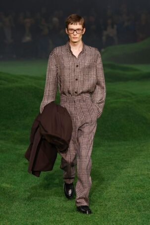 12/61 | Zegna Fall 2025 Menswear | Photo: NOWFASHION.com Zegna Fall 2025 Menswear | Photo: NOWFASHION.com