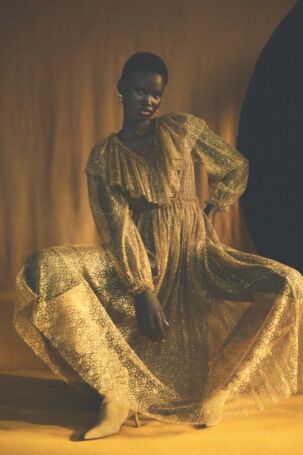 3/32 | Ulla Johnson Pre-Fall 2025 | Photo: Annemariek van Drimmelen | Courtesy of Ulla Johnson Ulla Johnson Pre-Fall 2025 | Photo: Annemariek van Drimmelen | Courtesy of Ulla Johnson