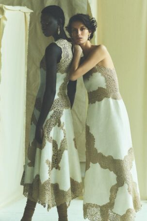 7/32 | Ulla Johnson Pre-Fall 2025 | Photo: Annemariek van Drimmelen | Courtesy of Ulla Johnson Ulla Johnson Pre-Fall 2025 | Photo: Annemariek van Drimmelen | Courtesy of Ulla Johnson