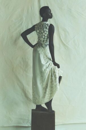 9/32 | Ulla Johnson Pre-Fall 2025 | Photo: Annemariek van Drimmelen | Courtesy of Ulla Johnson Ulla Johnson Pre-Fall 2025 | Photo: Annemariek van Drimmelen | Courtesy of Ulla Johnson