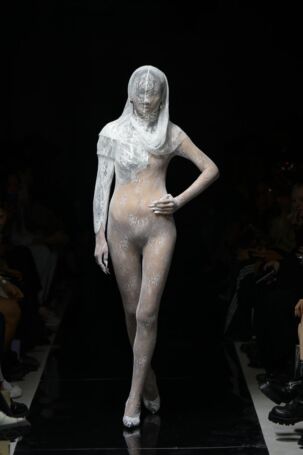 9/15 | Hengdi Wang | Spring 2025 | Courtesy of Hengdi Wang Hengdi Wang | Spring 2025 | Courtesy of Hengdi Wang