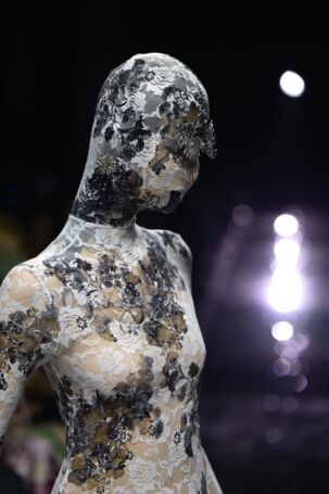 1/31 | details at Hengdi Wang | Spring 2025 | Courtesy of Hengdi Wang details at Hengdi Wang | Spring 2025 | Courtesy of Hengdi Wang