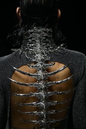 5/14 | Jewelry at Hengdi Wang | Spring 2025 | Courtesy of Hengdi Wang Jewelry at Hengdi Wang | Spring 2025 | Courtesy of Hengdi Wang