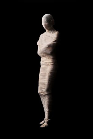 11/15 | Hengdi Wang Lookbook Spring 2025 | Courtesy of Hengdi Wang Hengdi Wang Lookbook Spring 2025 | Courtesy of Hengdi Wang
