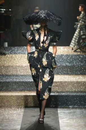 5/86 | Antonio Marras Spring 2025 | Photo: NOWFASHION.com Antonio Marras Spring 2025 | Photo: NOWFASHION.com