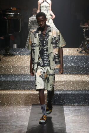 9/86 | Antonio Marras Spring 2025 | Photo: NOWFASHION.com Antonio Marras Spring 2025 | Photo: NOWFASHION.com