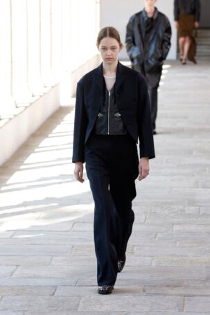 1/57 | Bally Spring 2025 | Photo: NOWFASHION.com Bally Spring 2025 | Photo: NOWFASHION.com