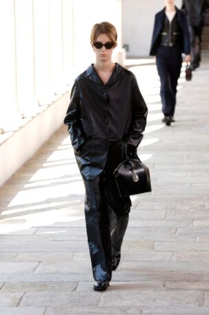 5/57 | Bally Spring 2025 | Photo: NOWFASHION.com Bally Spring 2025 | Photo: NOWFASHION.com