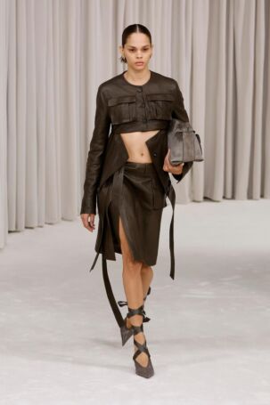 8/66 | Ferragamo Spring 2025 | Photo: NOWFASHION.com Ferragamo Spring 2025 | Photo: NOWFASHION.com