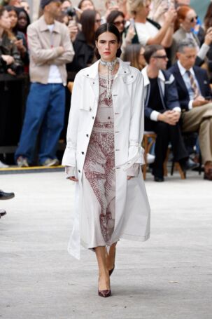 5/45 | Marco Rambaldi Spring 2025 | Photo: NOWFASHION.com Marco Rambaldi Spring 2025 | Photo: NOWFASHION.com