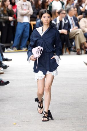 10/45 | Marco Rambaldi Spring 2025 | Photo: NOWFASHION.com Marco Rambaldi Spring 2025 | Photo: NOWFASHION.com