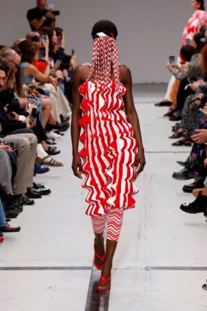 4/44 | Missoni Spring 2025 | Photo: NOWFASHION.com Missoni Spring 2025 | Photo: NOWFASHION.com