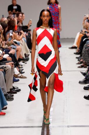7/44 | Missoni Spring 2025 | Photo: NOWFASHION.com Missoni Spring 2025 | Photo: NOWFASHION.com