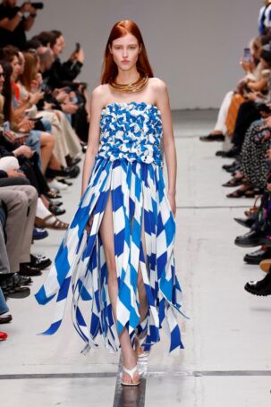 11/44 | Missoni Spring 2025 | Photo: NOWFASHION.com Missoni Spring 2025 | Photo: NOWFASHION.com