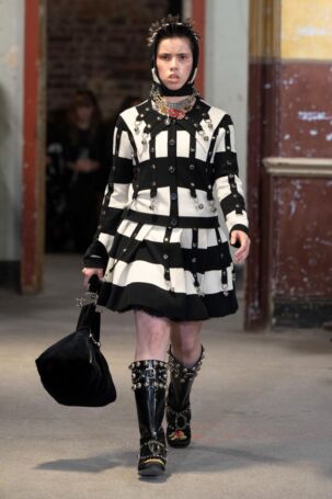 7/48 | Chopova Lowena | Spring 2025 | Courtesy of Chopova Lowena Chopova Lowena | Spring 2025 | Courtesy of Chopova Lowena
