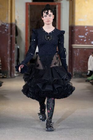 9/48 | Chopova Lowena | Spring 2025 | Courtesy of Chopova Lowena Chopova Lowena | Spring 2025 | Courtesy of Chopova Lowena