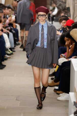 3/46 | Kent&Curwen Spring 2025 | Photo: NOWFASHION.com Kent&Curwen Spring 2025 | Photo: NOWFASHION.com