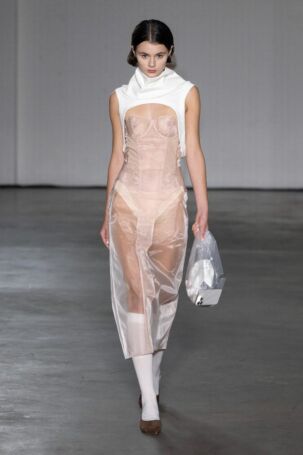 9/47 | Natasha Zinko | Spring 2025 | Courtesy of Natasha Zinko Natasha Zinko | Spring 2025 | Courtesy of Natasha Zinko