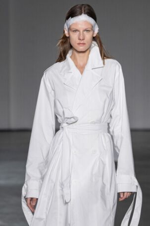 3/46 | Details at Natasha Zinko | Spring 2025 | Courtesy of Natasha Zinko Details at Natasha Zinko | Spring 2025 | Courtesy of Natasha Zinko