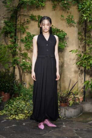 5/35 | VIVIANO Spring 2025 | Courtesy of Japan Fashion Week Organization VIVIANO Spring 2025 | Courtesy of Japan Fashion Week Organization