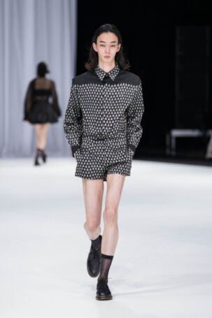6/38 | WISHARAWISH Spring 2025 | Courtesy of Japan Fashion Week Organization WISHARAWISH Spring 2025 | Courtesy of Japan Fashion Week Organization