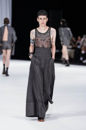 7/38 | WISHARAWISH Spring 2025 | Courtesy of Japan Fashion Week Organization WISHARAWISH Spring 2025 | Courtesy of Japan Fashion Week Organization