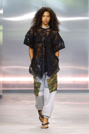 11/52 | 3.1 Phillip Lim Spring 2025 | Photo: NOWFASHION.com 3.1 Phillip Lim Spring 2025 | Photo: NOWFASHION.com