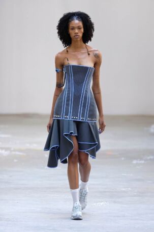 8/31 | Jane Wade Spring 2025 | Photo: NOWFASHION.com Jane Wade Spring 2025 | Photo: NOWFASHION.com